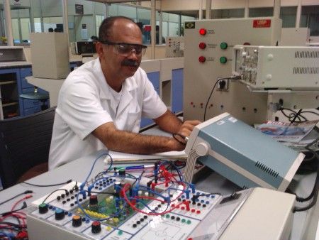 Curso de  Eletrônica Digital
